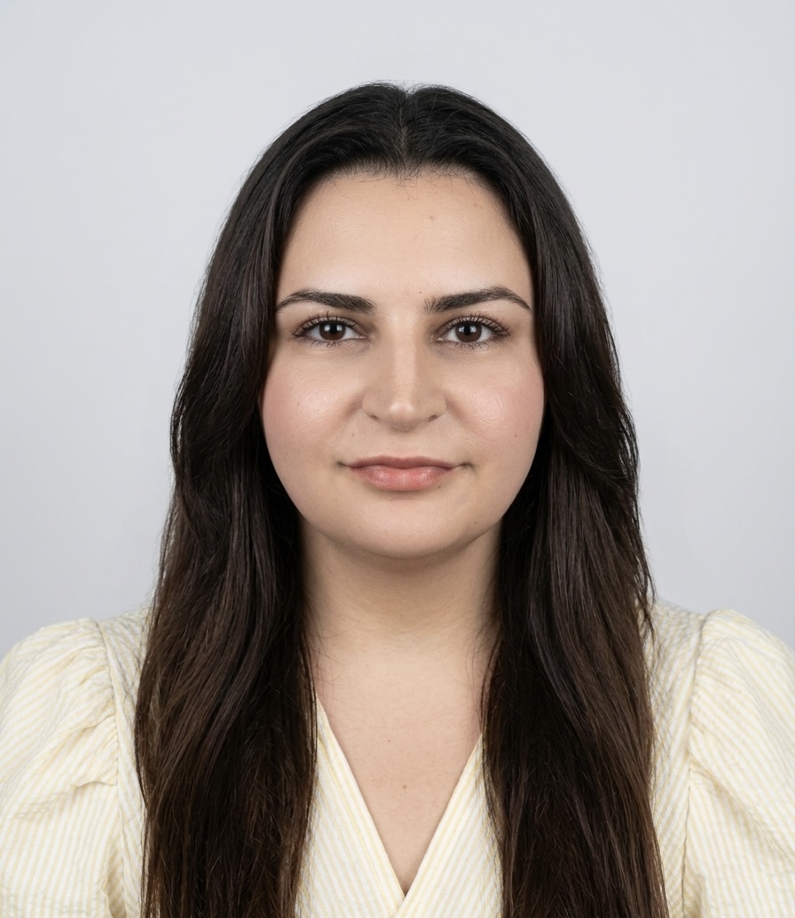 HİLAL EBRU AKSIT 