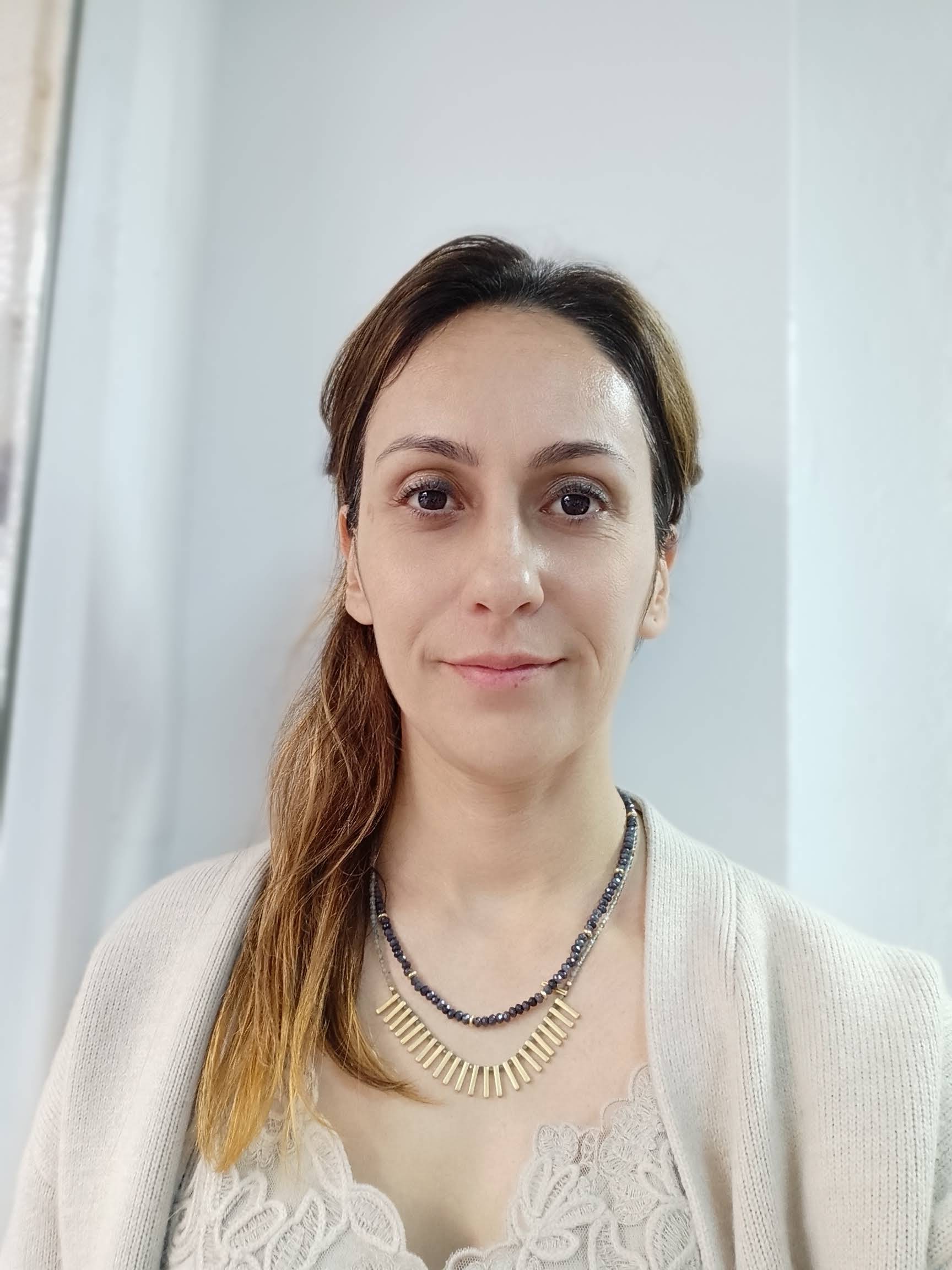 Reyhan Dönmezer Atila